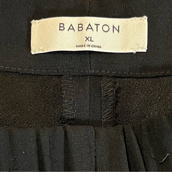 Aritzia Babaton Women’s Black Crepe Cropped Pleated Dress Pants Trousers XL - Picture 12 of 15
